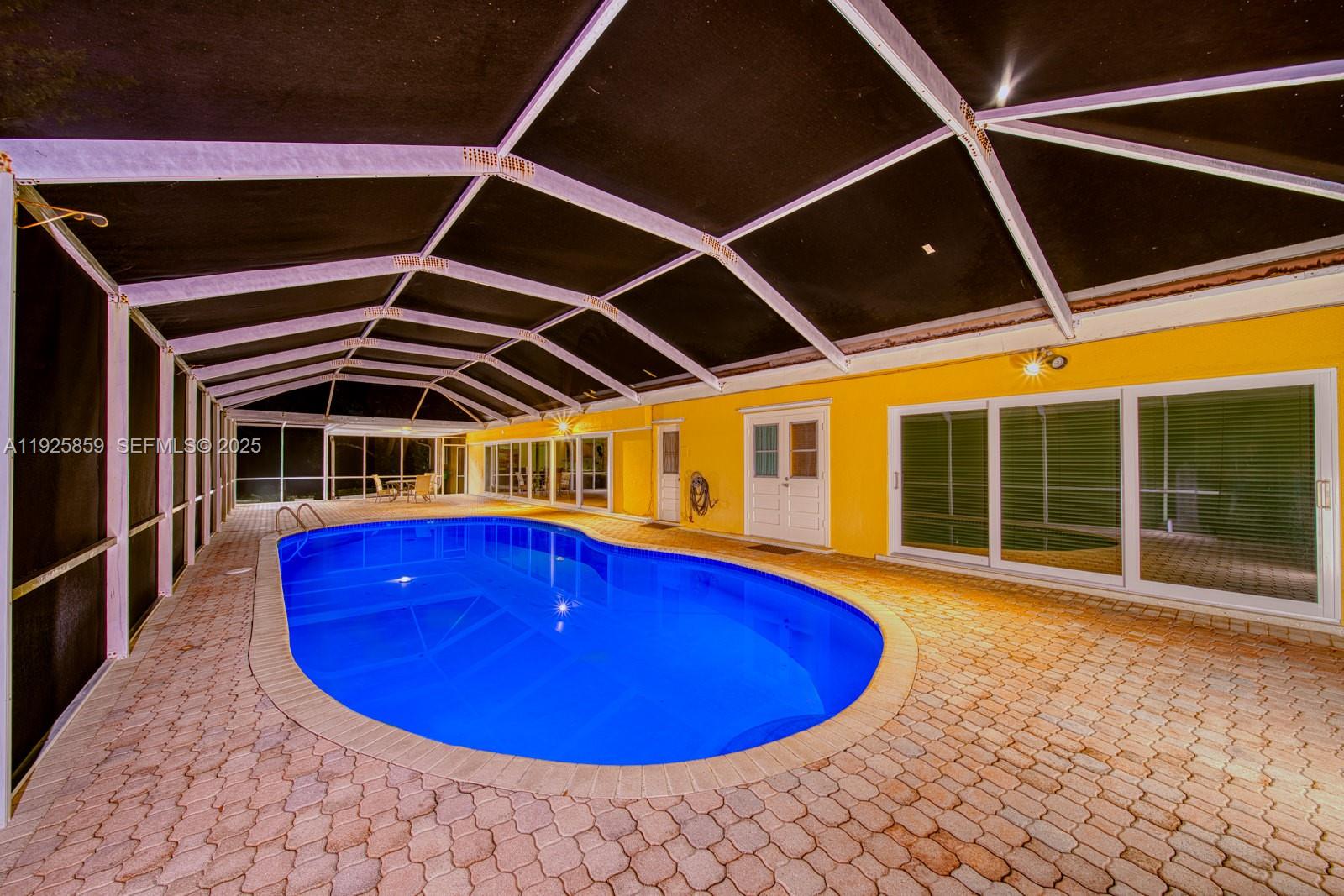 VILLAGE GROVE - Residential