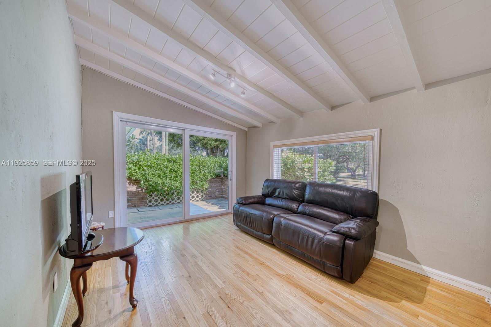 VILLAGE GROVE - Residential