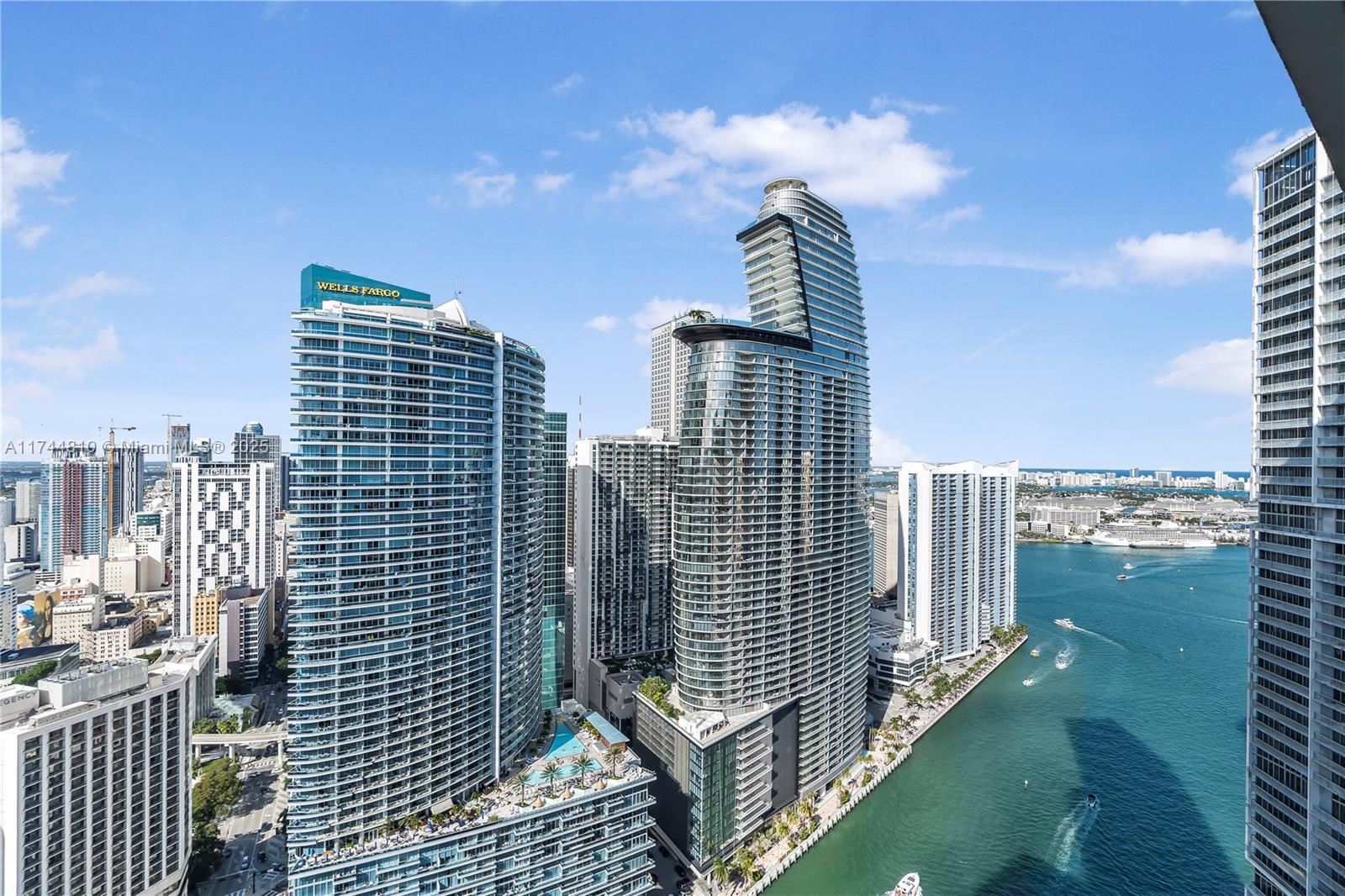 ICON BRICKELL CONDO NO 3 - Residential