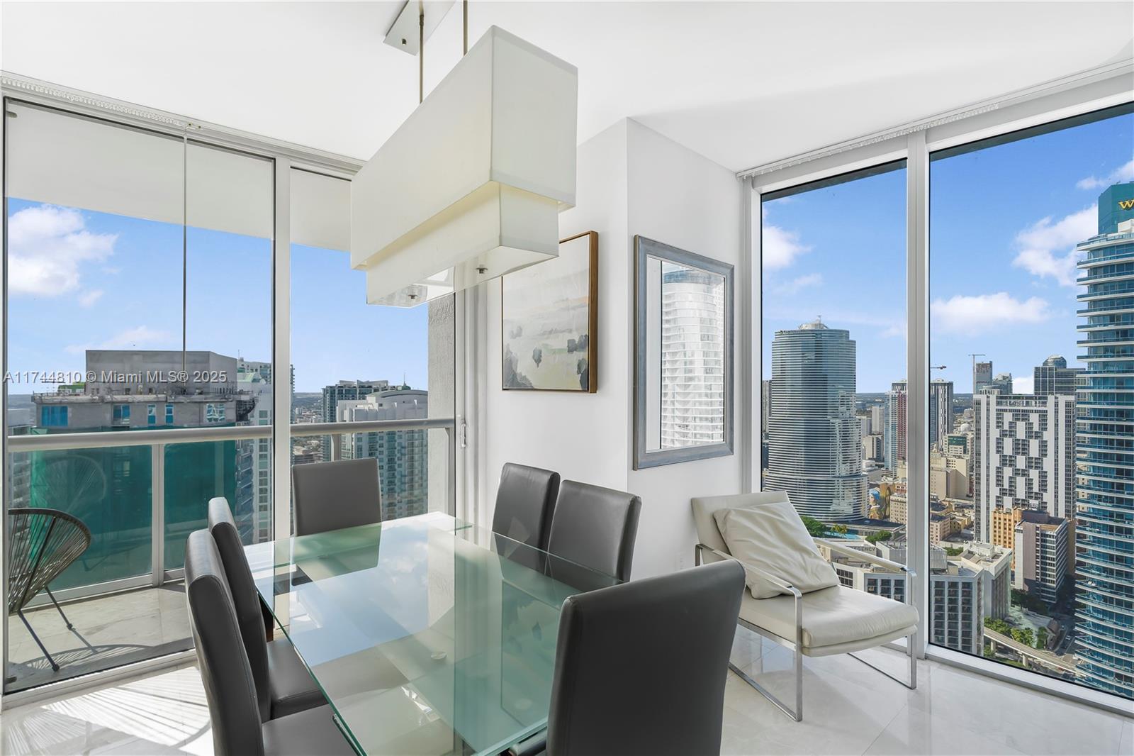 ICON BRICKELL CONDO NO 3 - Residential