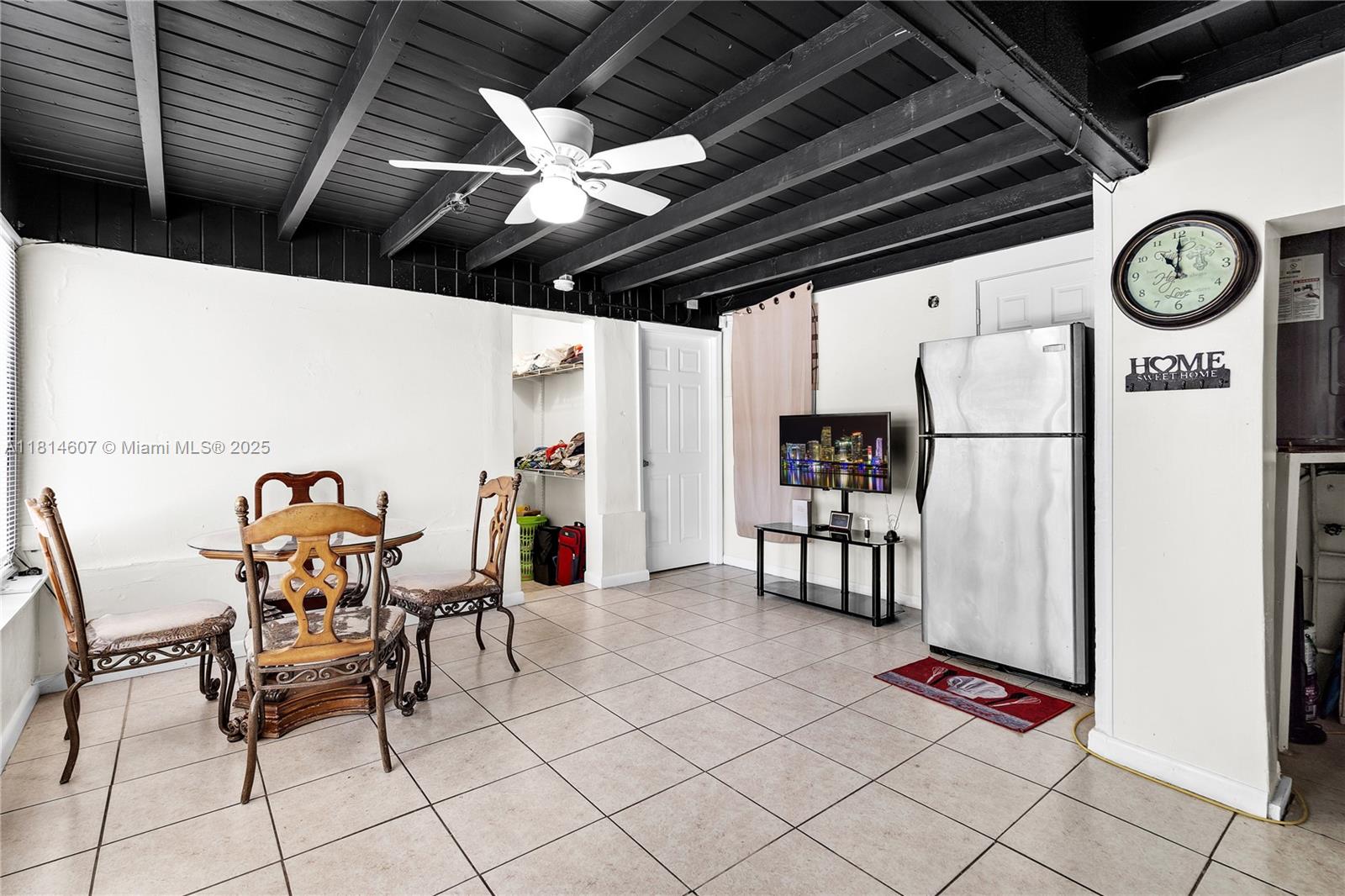 NO SILVER CREST MANORS - Residential Lease