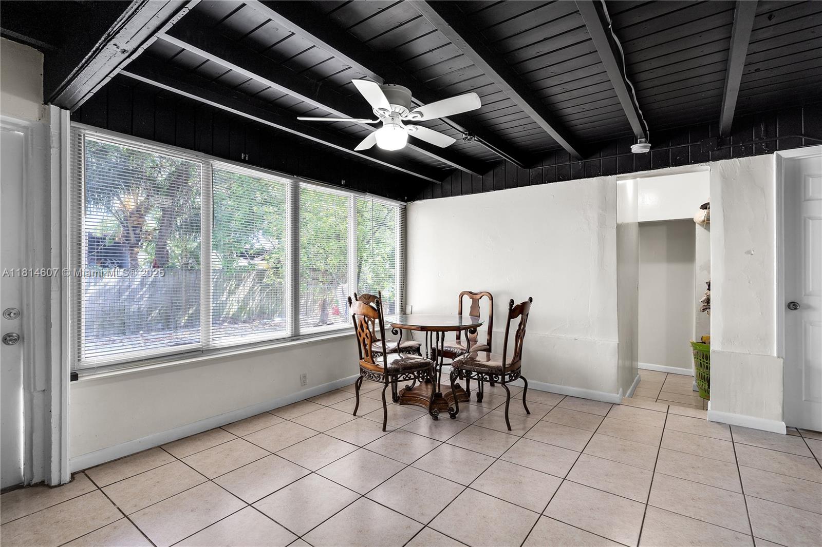 NO SILVER CREST MANORS - Residential Lease