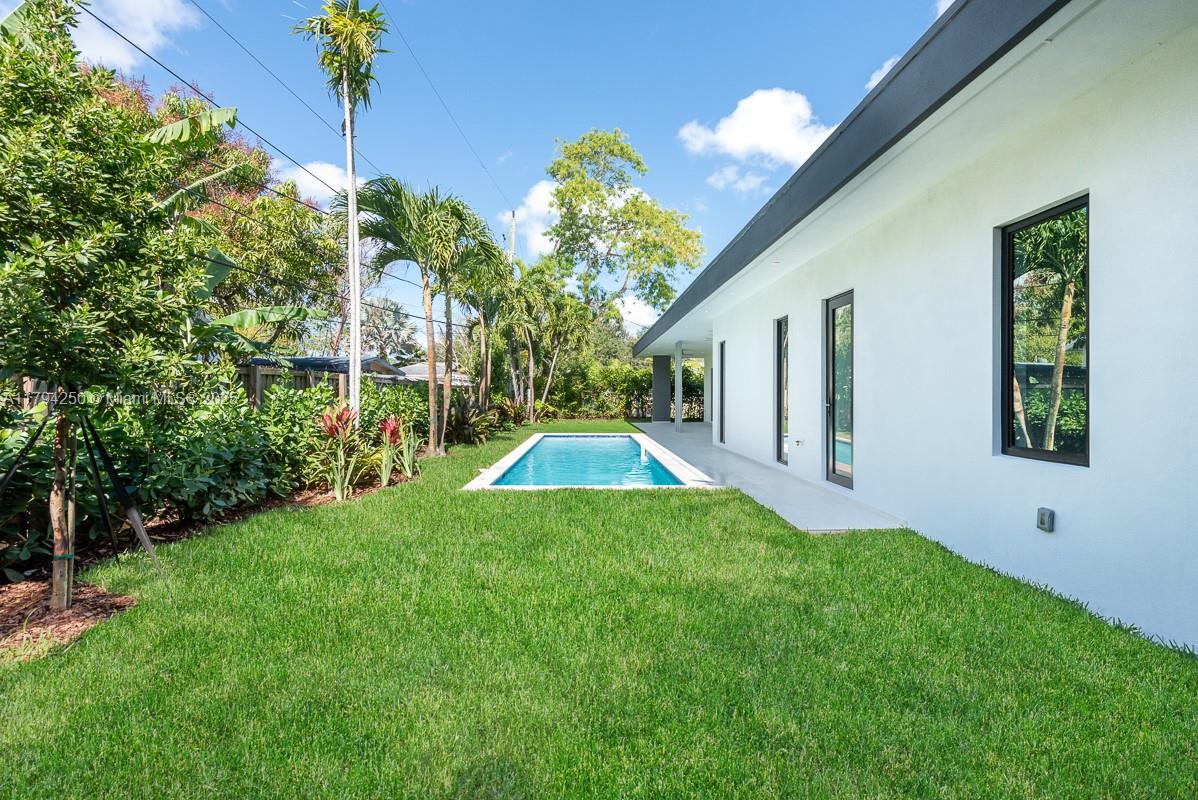 LINDAS CASAS - Residential