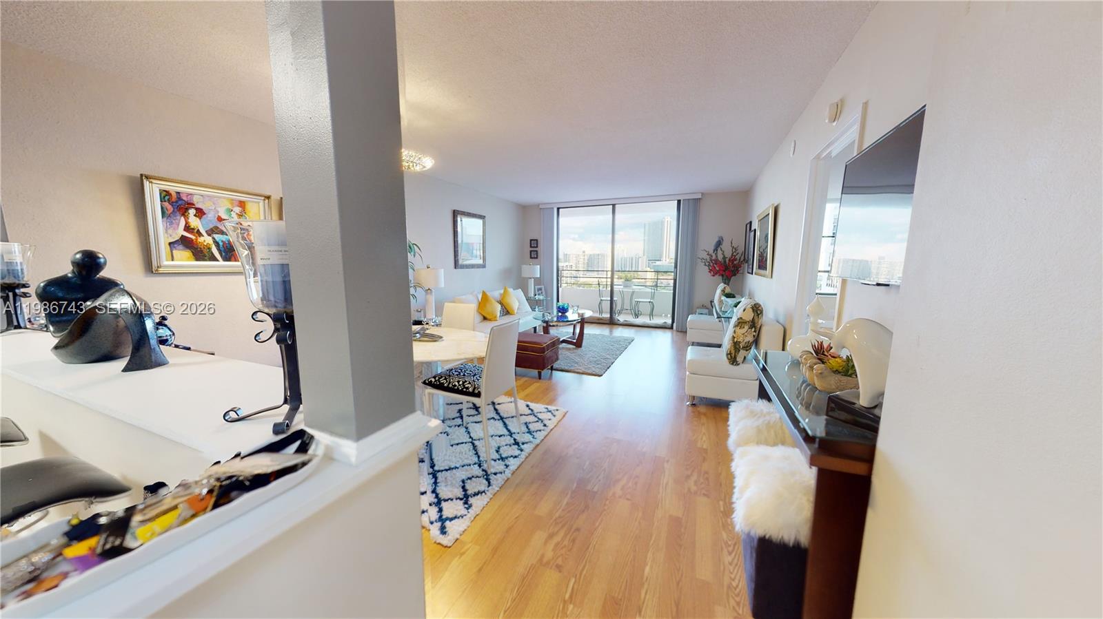 OLYMPUS CONDO PH A - Residential