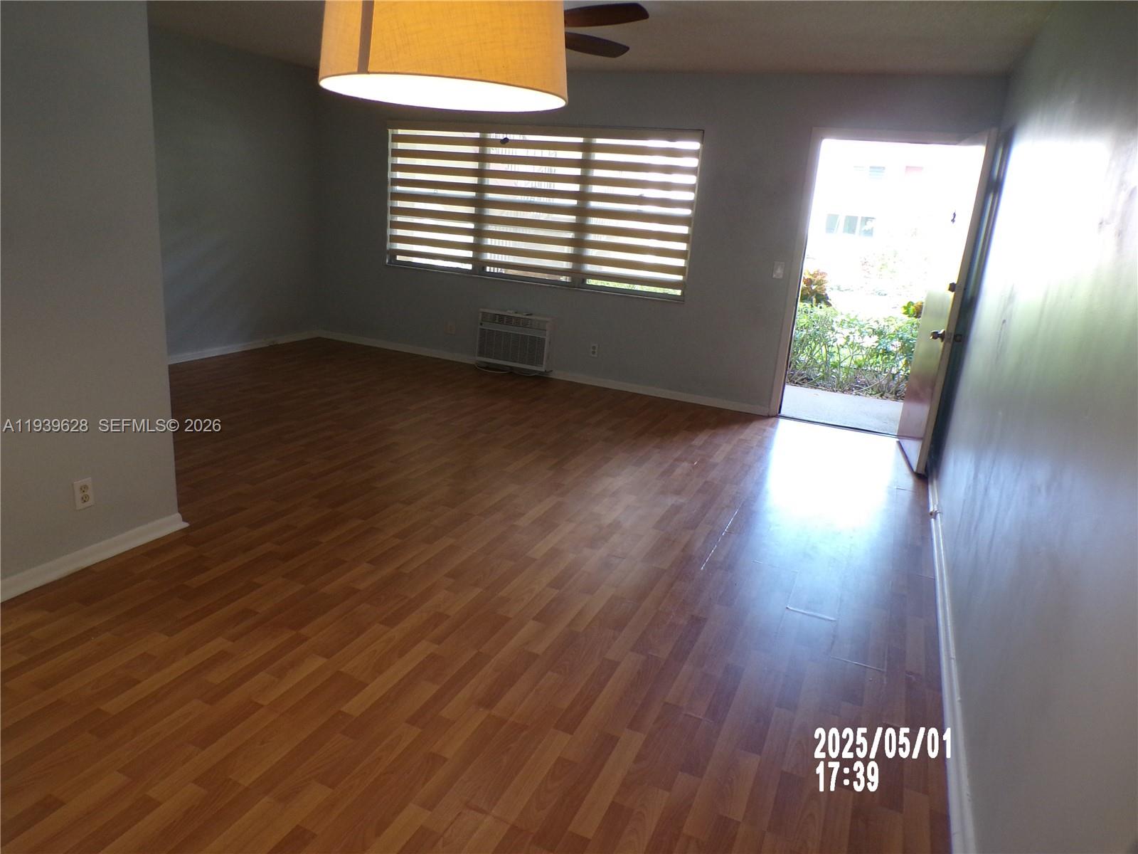 NEW HAMPTON AT CENTURY VI - Residential