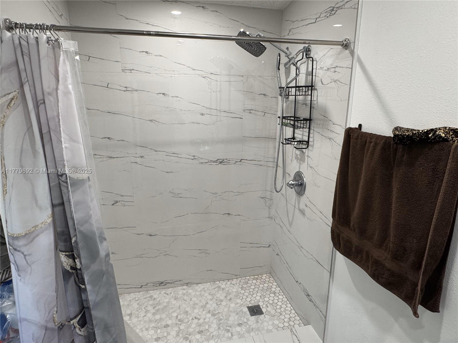 AMERICANA VILLAGE CONDO - Residential