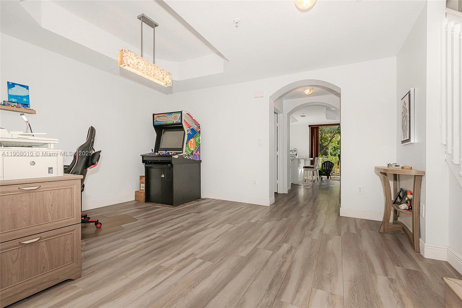 PEMBROKE CAY CONDO - Residential