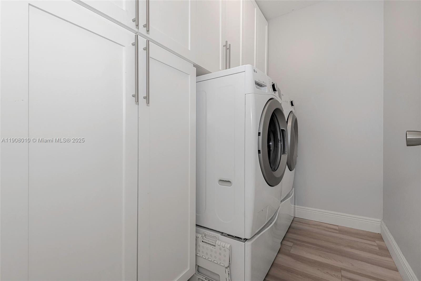 PEMBROKE CAY CONDO - Residential