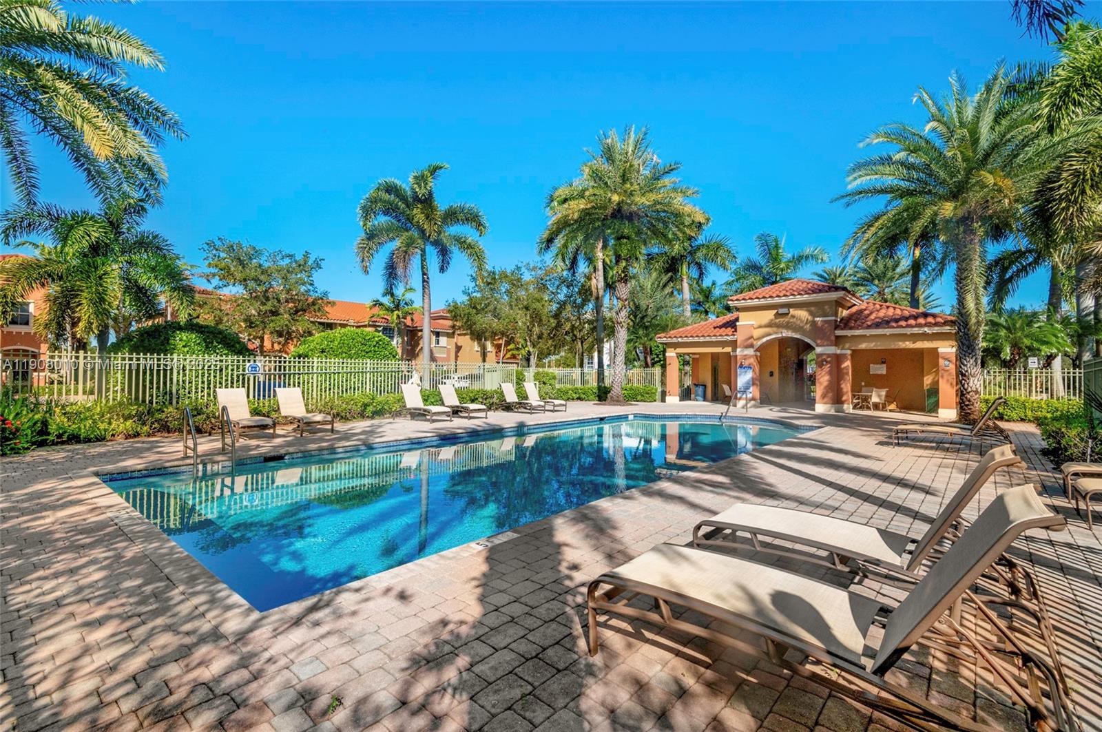 PEMBROKE CAY CONDO - Residential