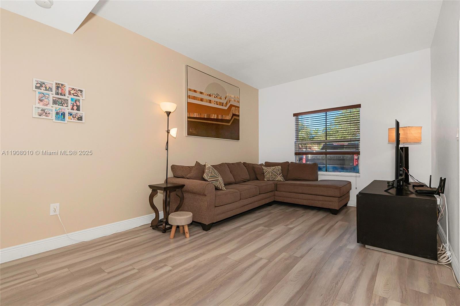 PEMBROKE CAY CONDO - Residential