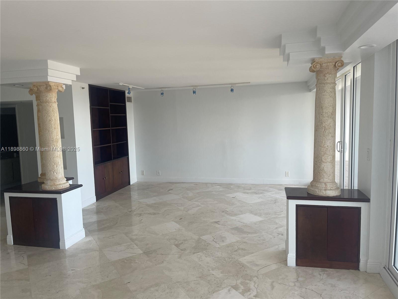 1717 N Bayshore Dr B-4155