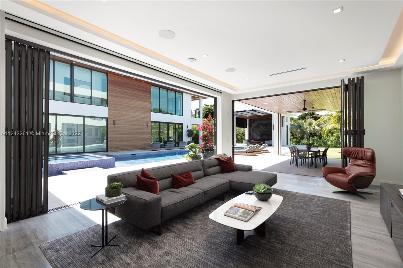 HELMS COUNTRY ESTATES ADD - Residential