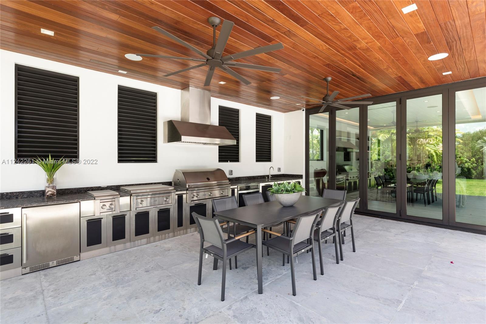 HELMS COUNTRY ESTATES ADD - Residential