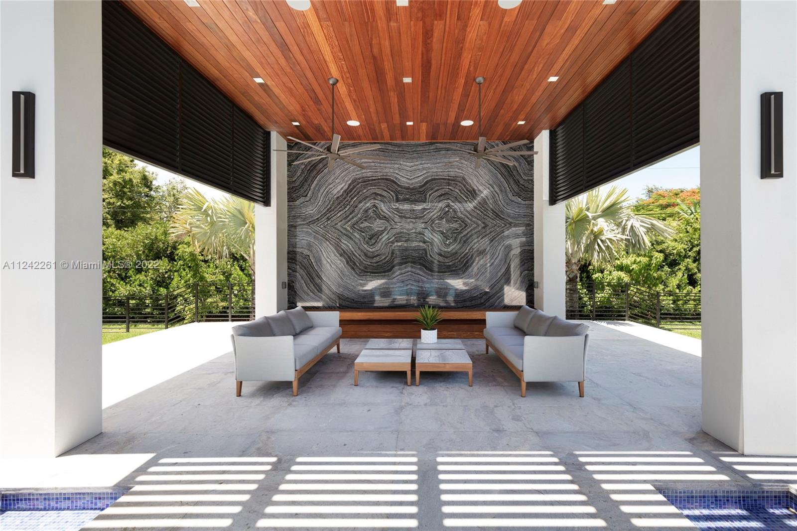 HELMS COUNTRY ESTATES ADD - Residential