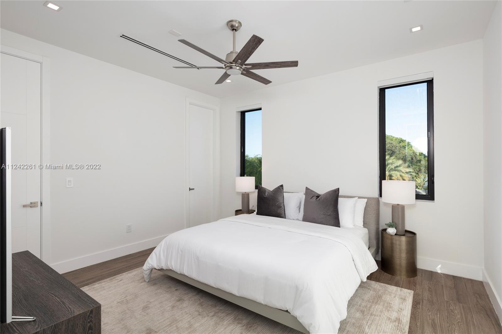 HELMS COUNTRY ESTATES ADD - Residential