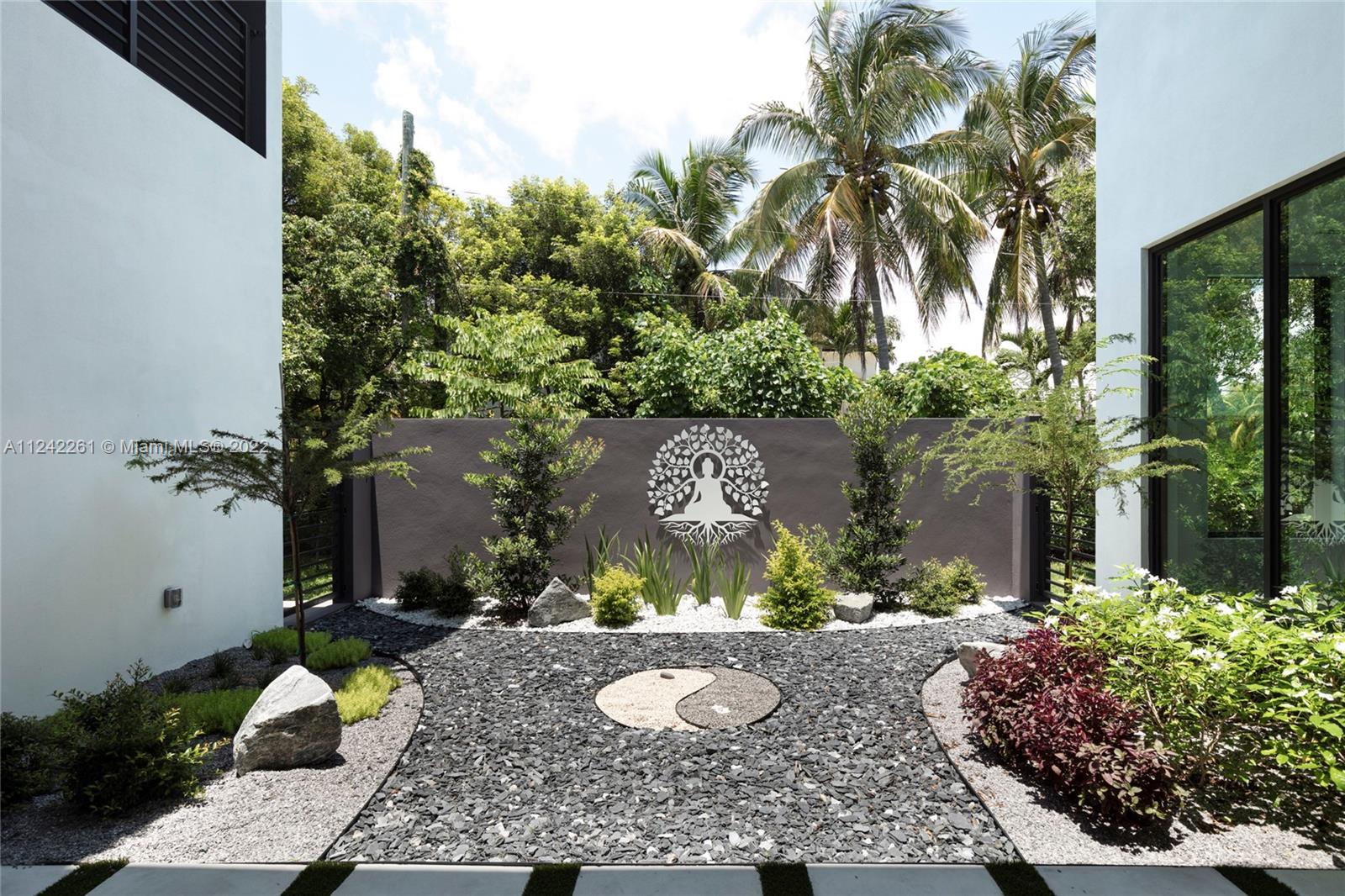 HELMS COUNTRY ESTATES ADD - Residential