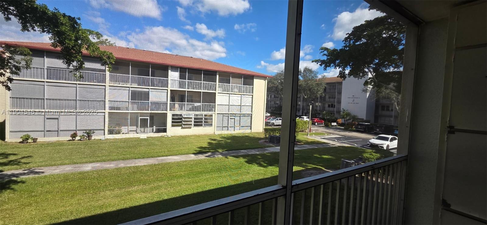 NEW HAMPTON AT CENTURY VI - Residential