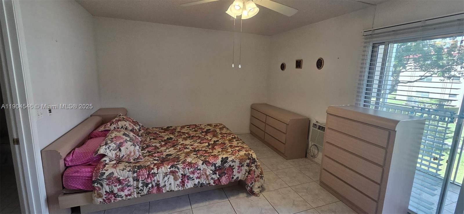 NEW HAMPTON AT CENTURY VI - Residential