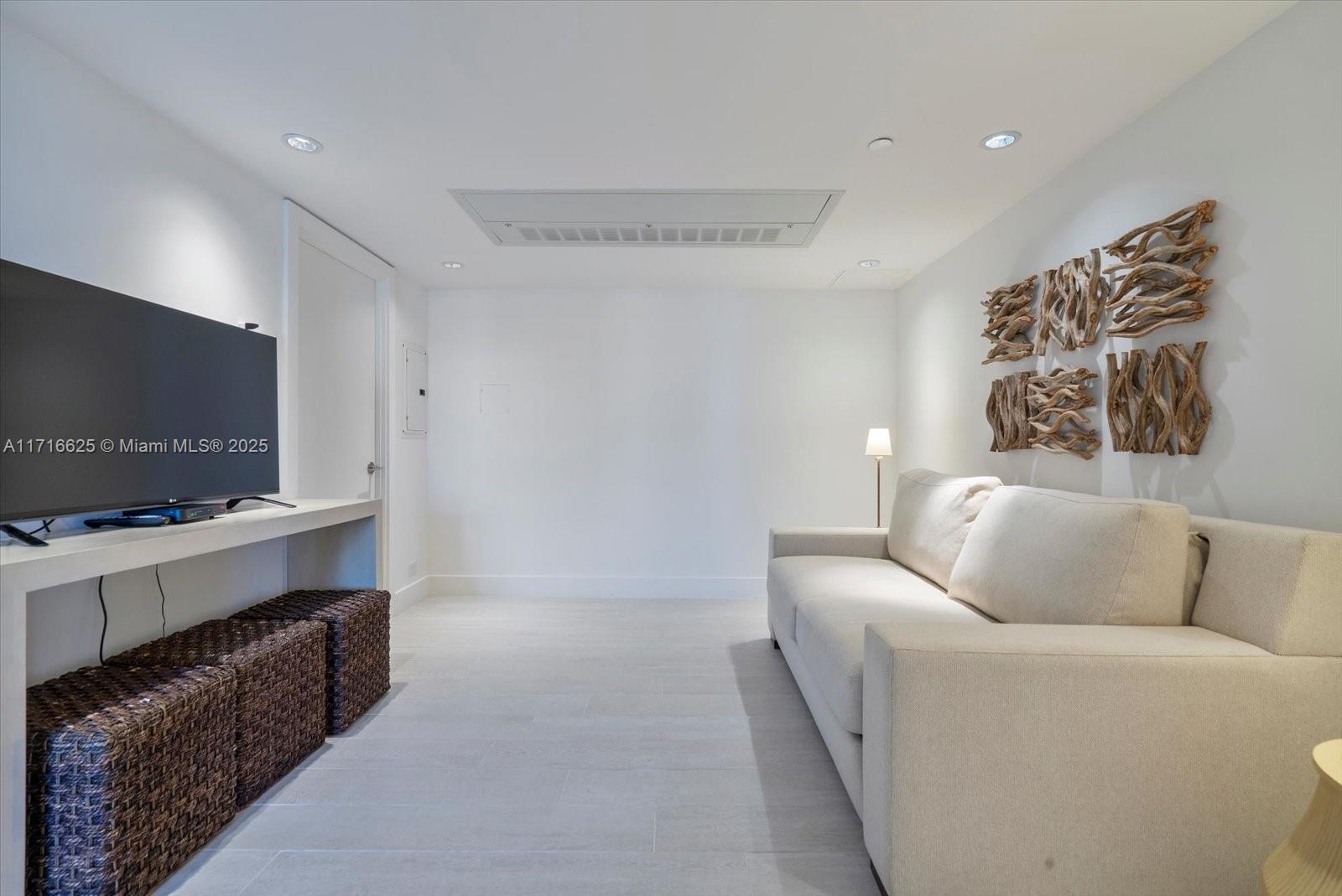 2399 COLLINS AVENUE - Residential Lease