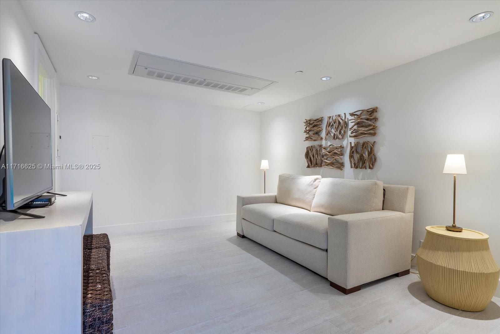 2399 COLLINS AVENUE - Residential Lease