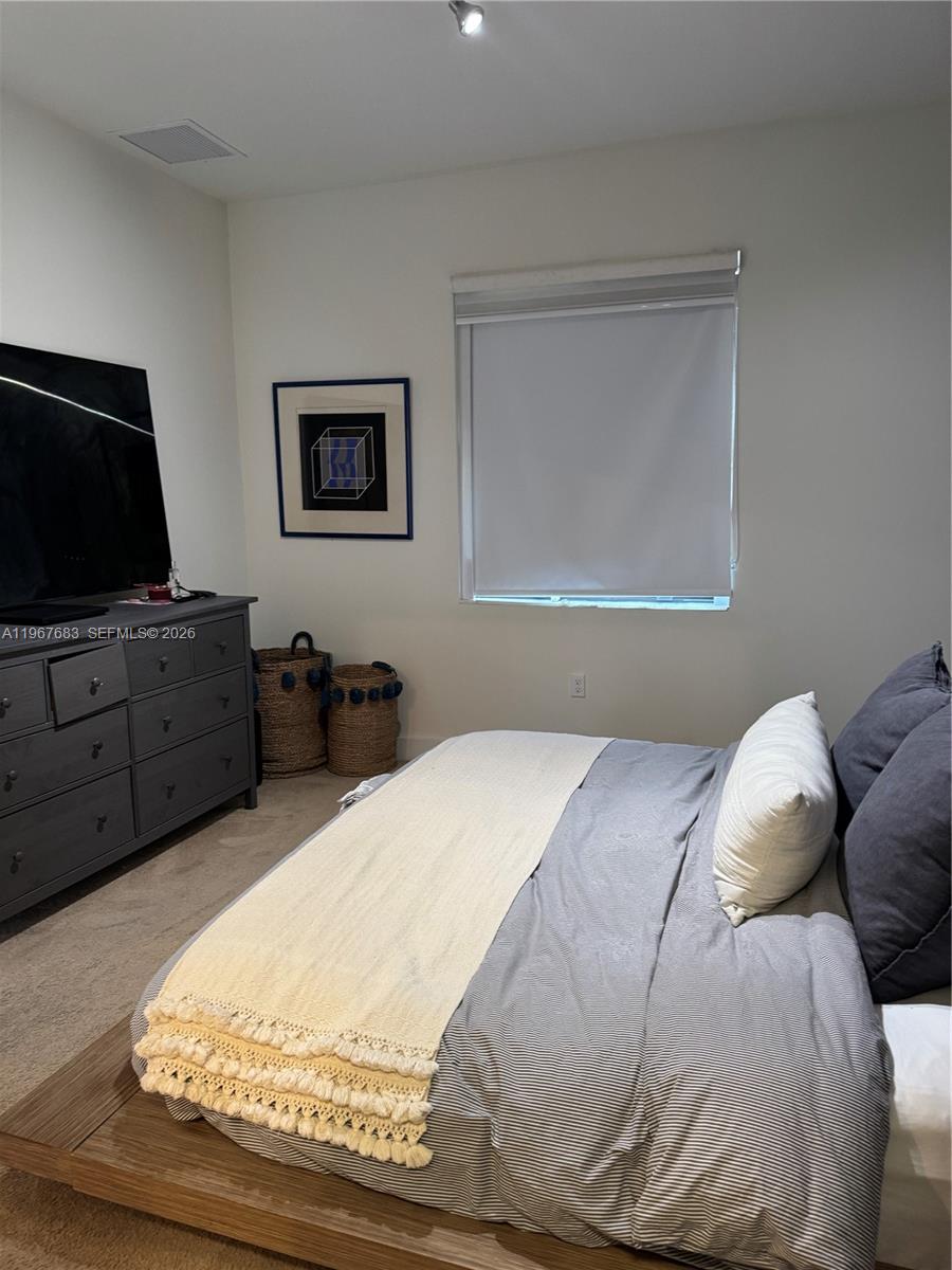 APEX AT PARK CENTRAL COND - Residential