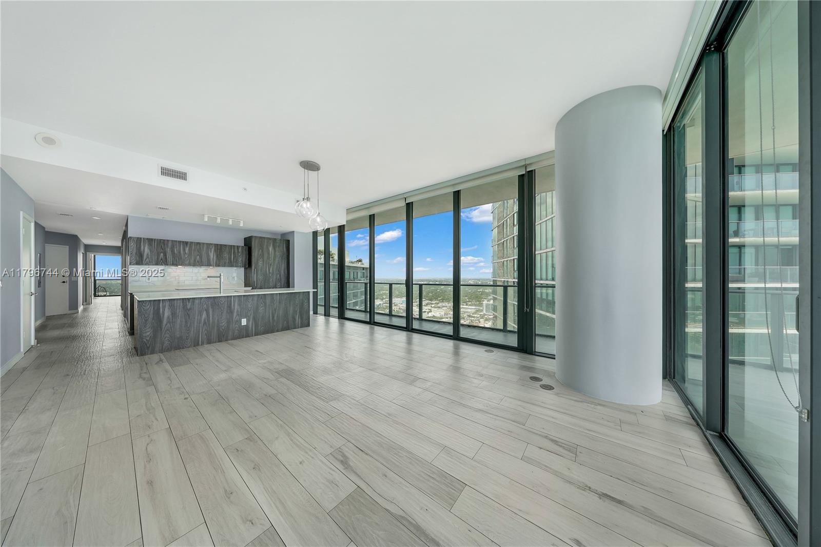 Property for Sale at 480 Ne 31st St 4307, Miami, Broward County, Florida - Bedrooms: 3 
Bathrooms: 3  - $1,425,000