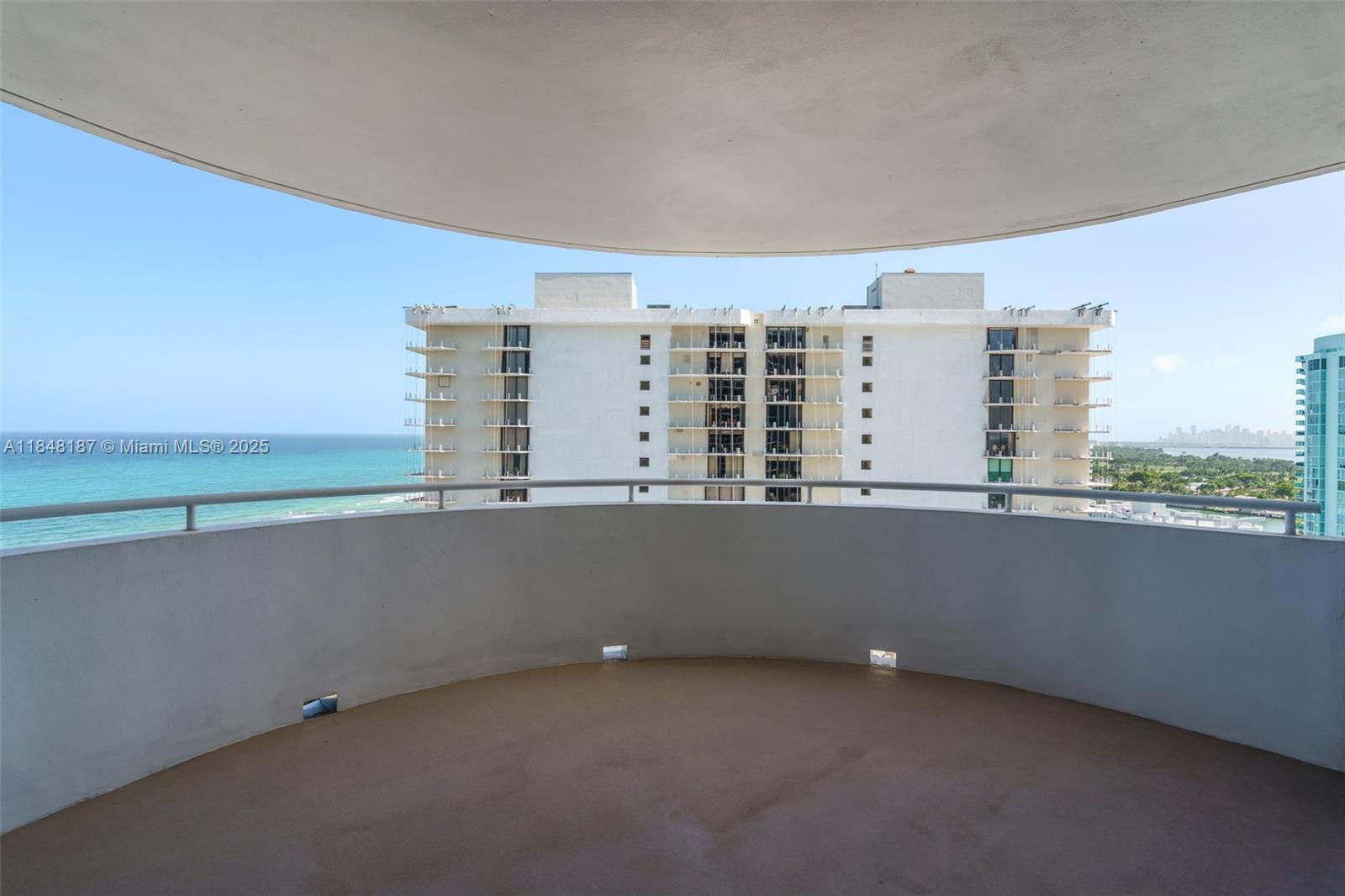 LA GORCE PALACE CONDO - Residential