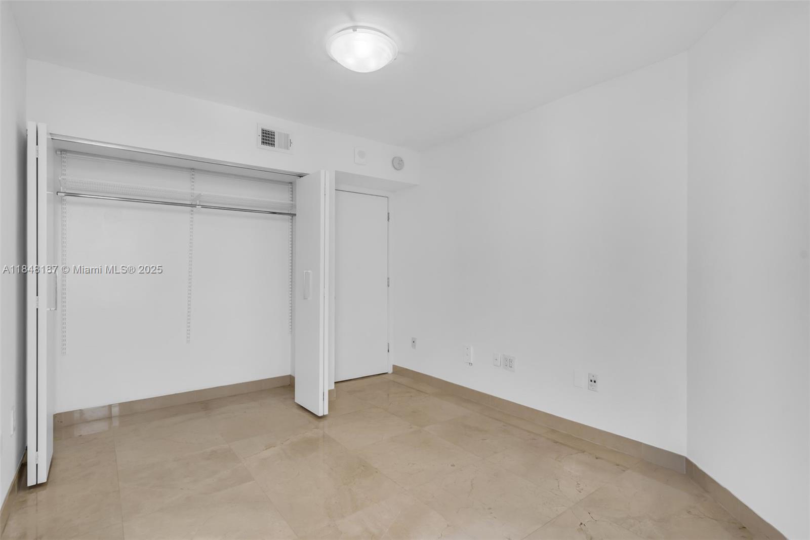 LA GORCE PALACE CONDO - Residential