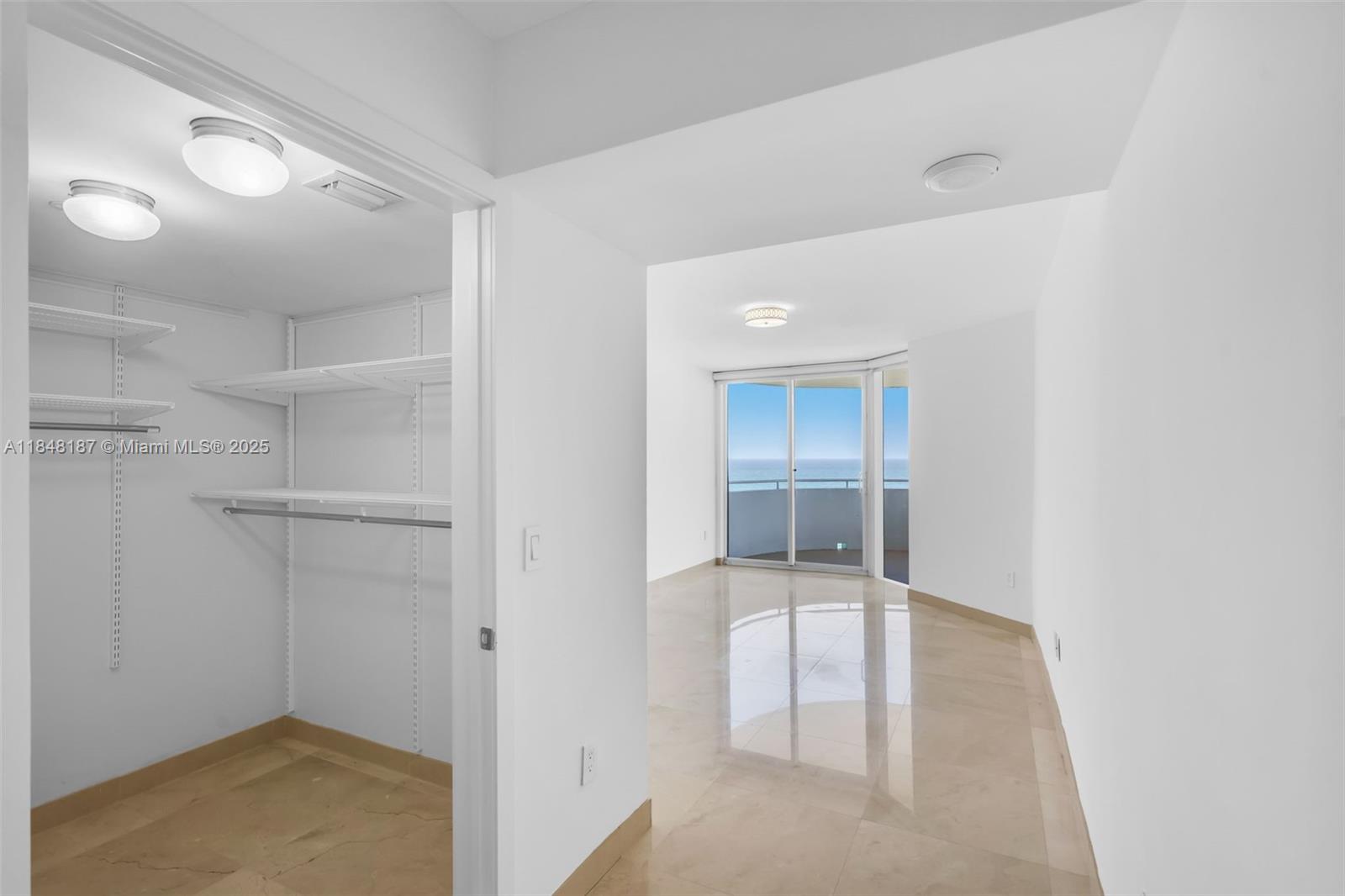 LA GORCE PALACE CONDO - Residential