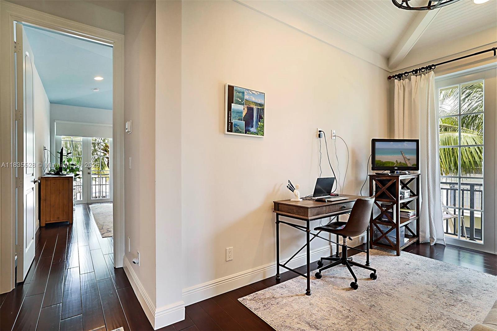 OCEAN BREEZE TOWNHOMES AT - Residential