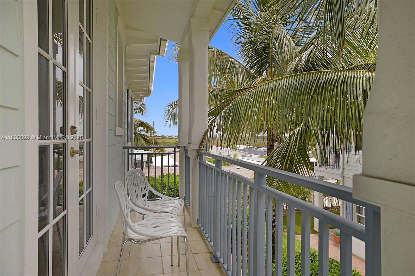 OCEAN BREEZE TOWNHOMES AT - Residential