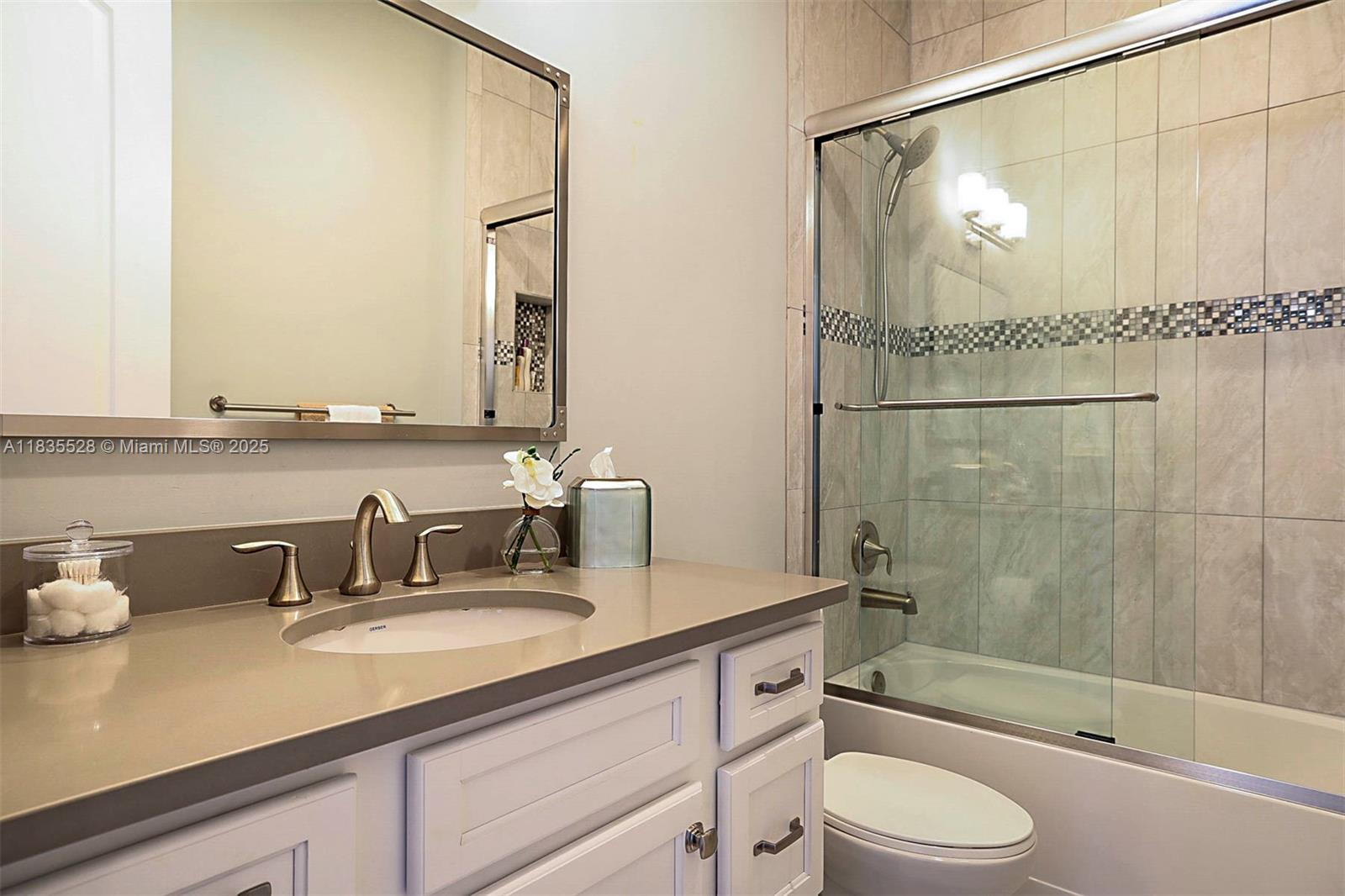 OCEAN BREEZE TOWNHOMES AT - Residential