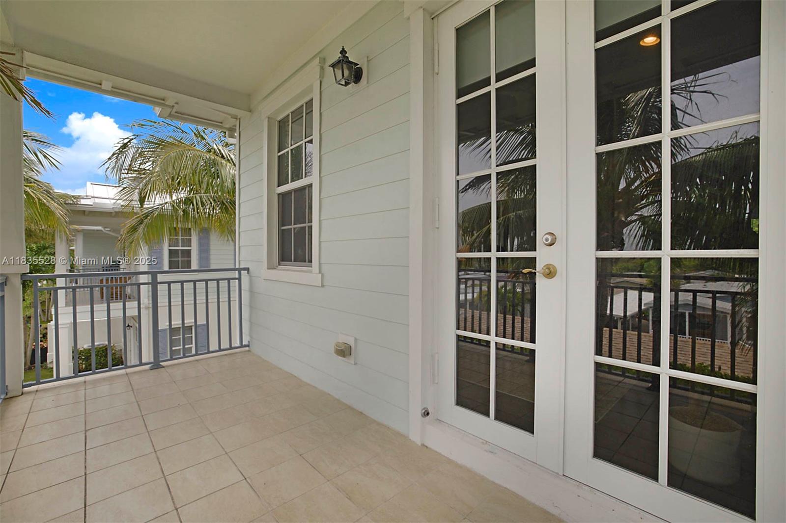 OCEAN BREEZE TOWNHOMES AT - Residential