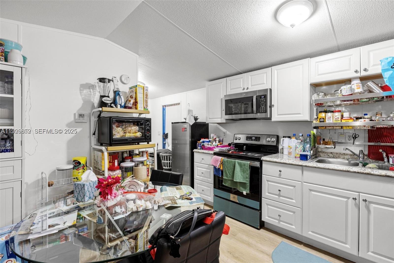 Silver Palm Place - Residential