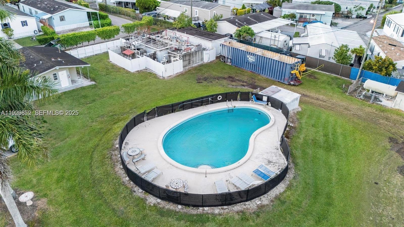 Silver Palm Place - Residential