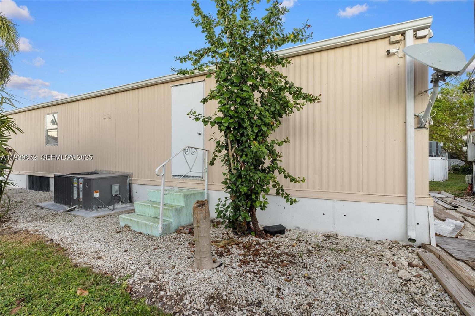 Silver Palm Place - Residential