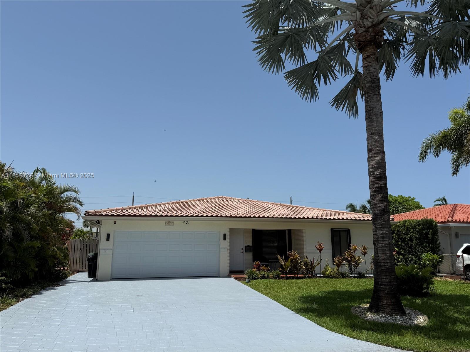 1721 Ne 48th Ct, Fort Lauderdale, Broward County, Florida - 4 Bedrooms  
2 Bathrooms - 