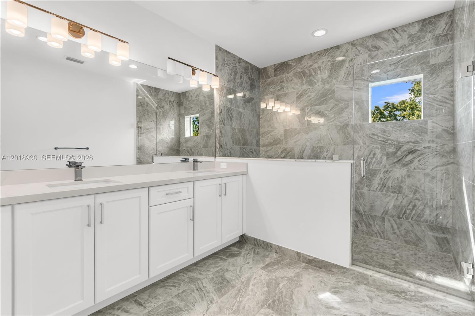 DEERFIELD CROSSING - Residential