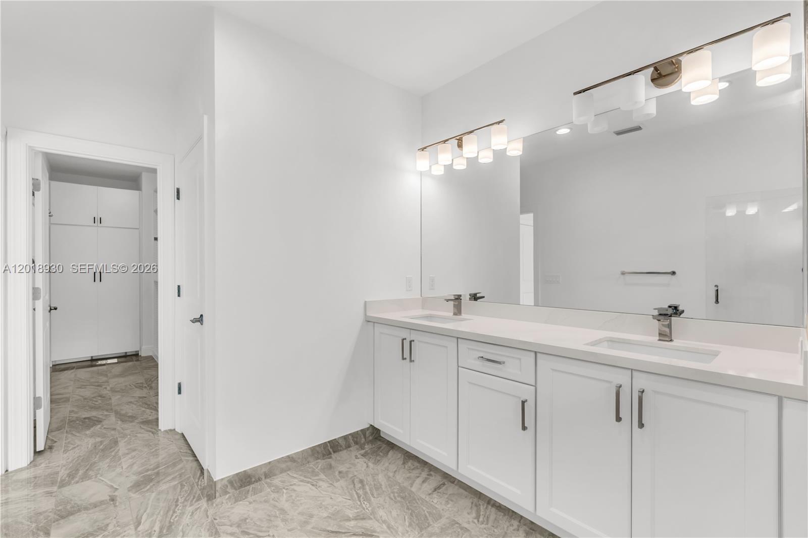 DEERFIELD CROSSING - Residential