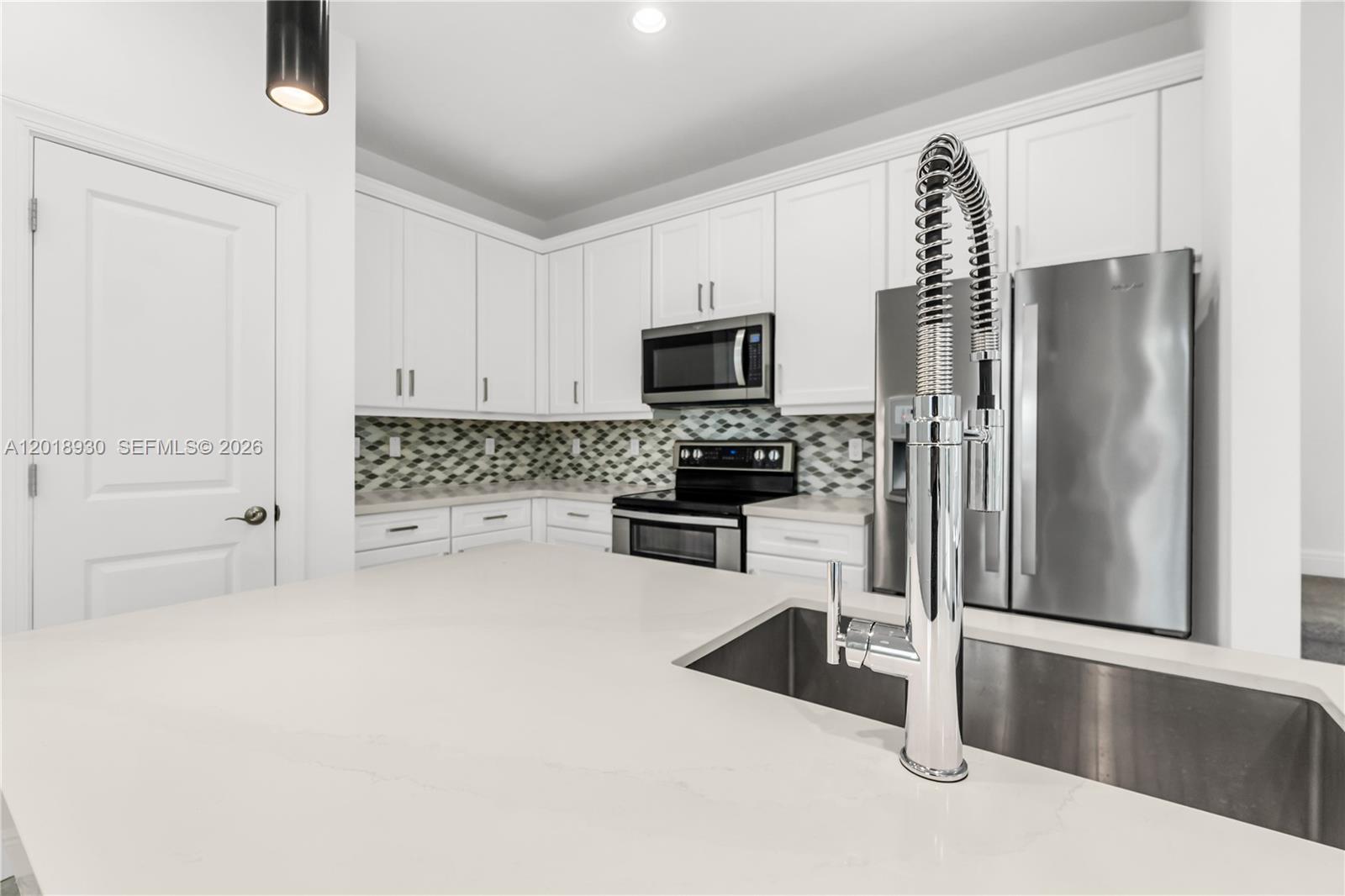 DEERFIELD CROSSING - Residential