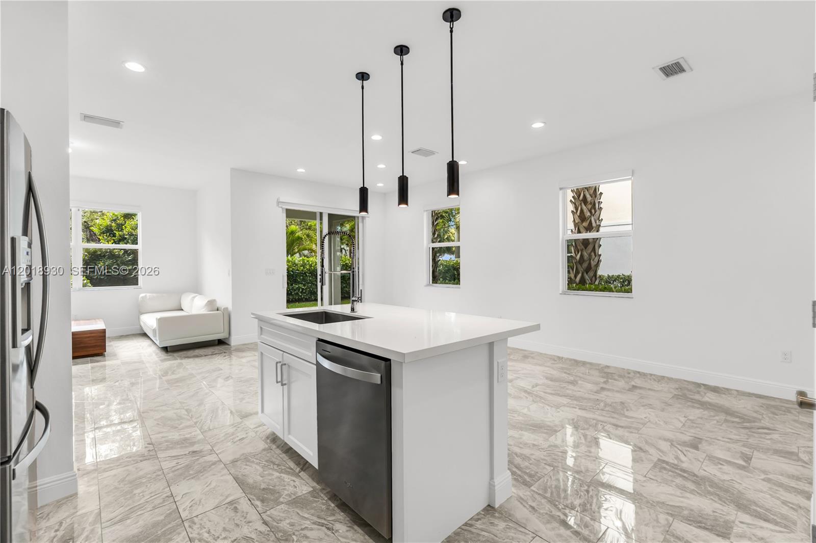 DEERFIELD CROSSING - Residential