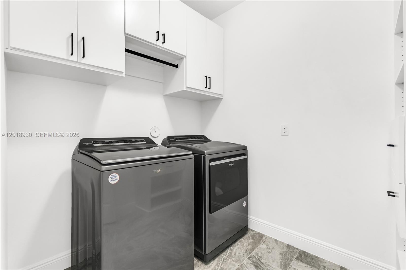 DEERFIELD CROSSING - Residential
