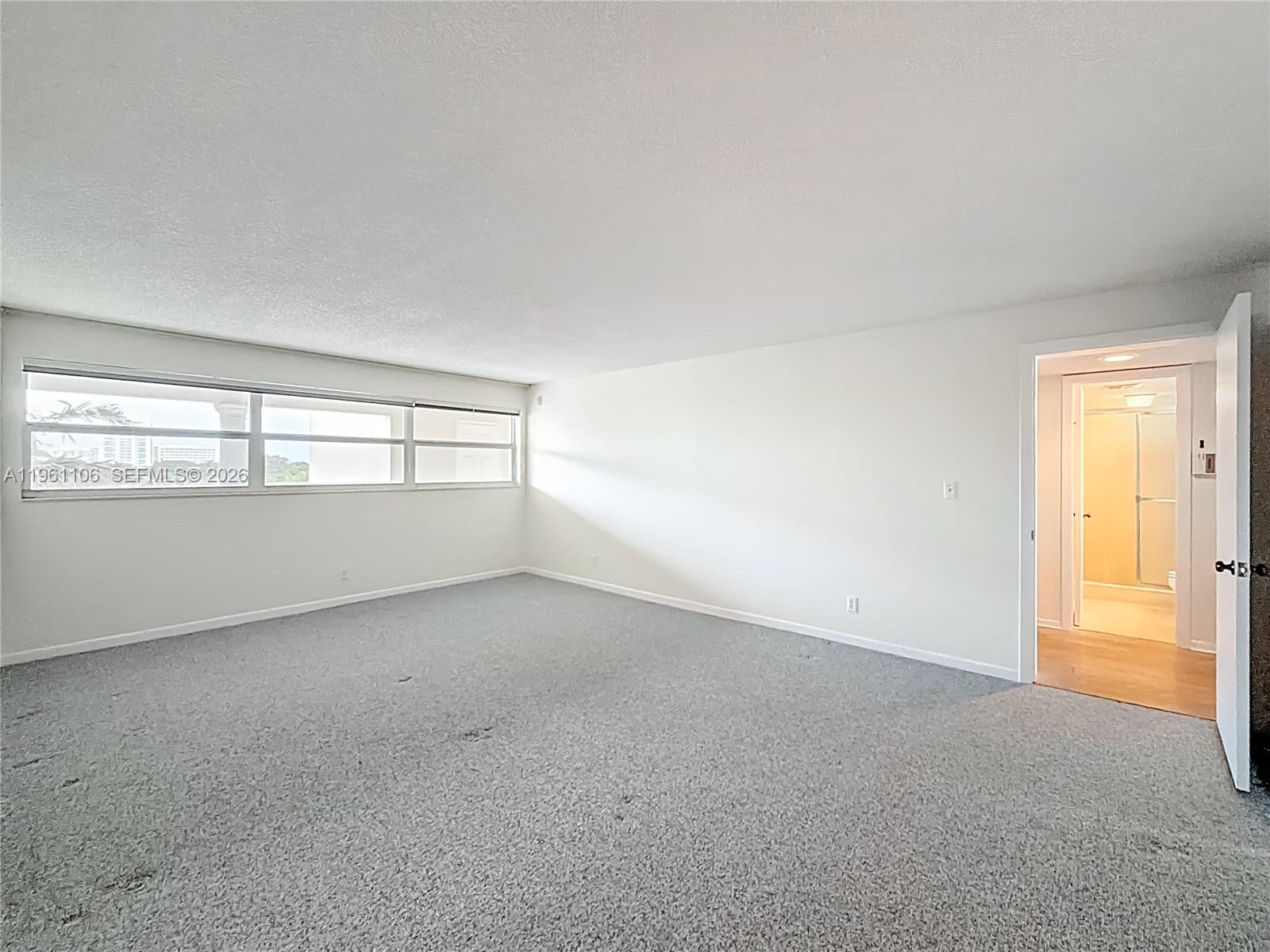 LAGO MAR NORTH LODGE COND - Residential