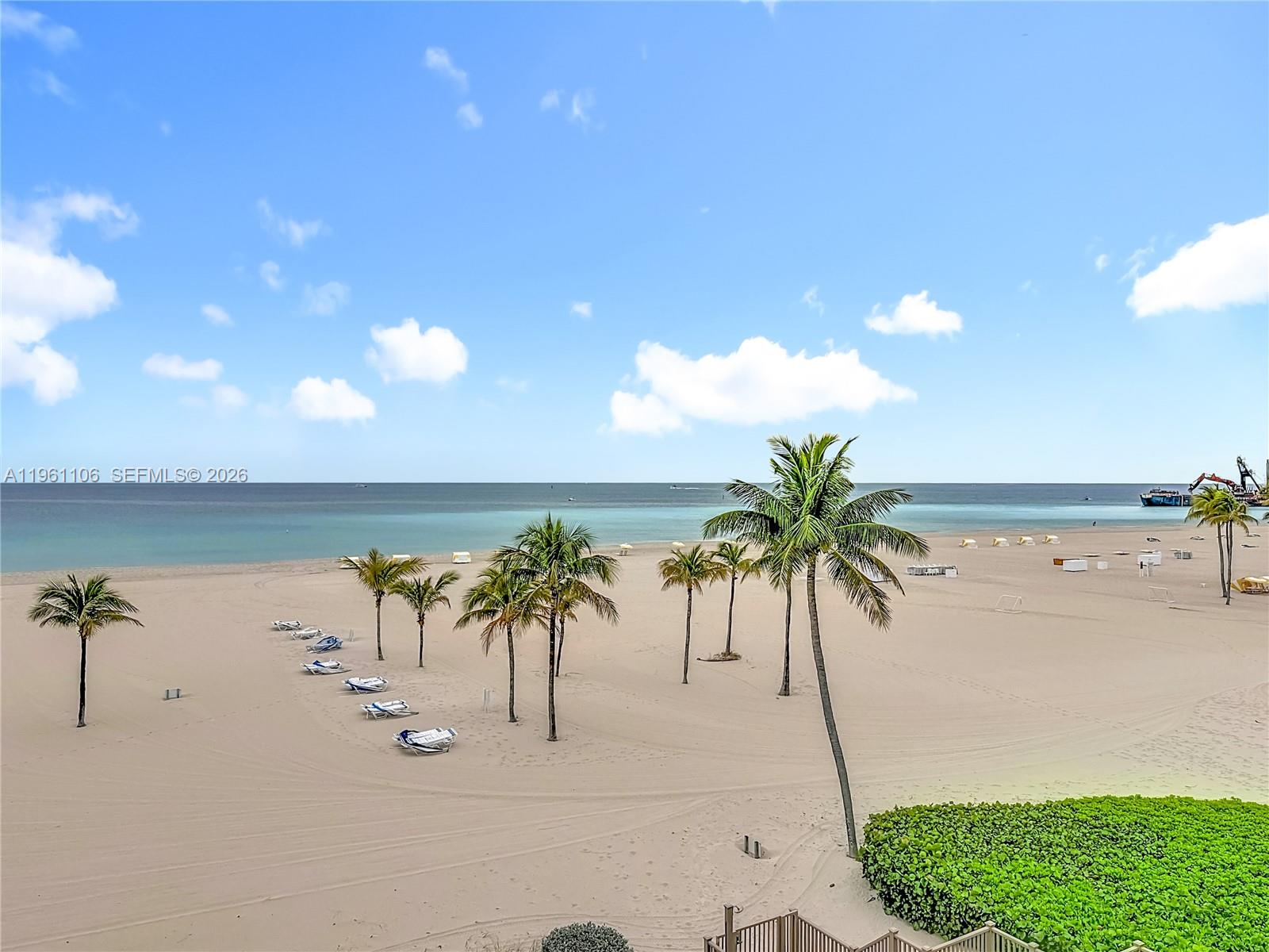 LAGO MAR NORTH LODGE COND - Residential