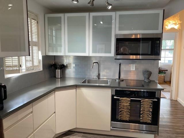 THE CHELSEA CONDO - Residential