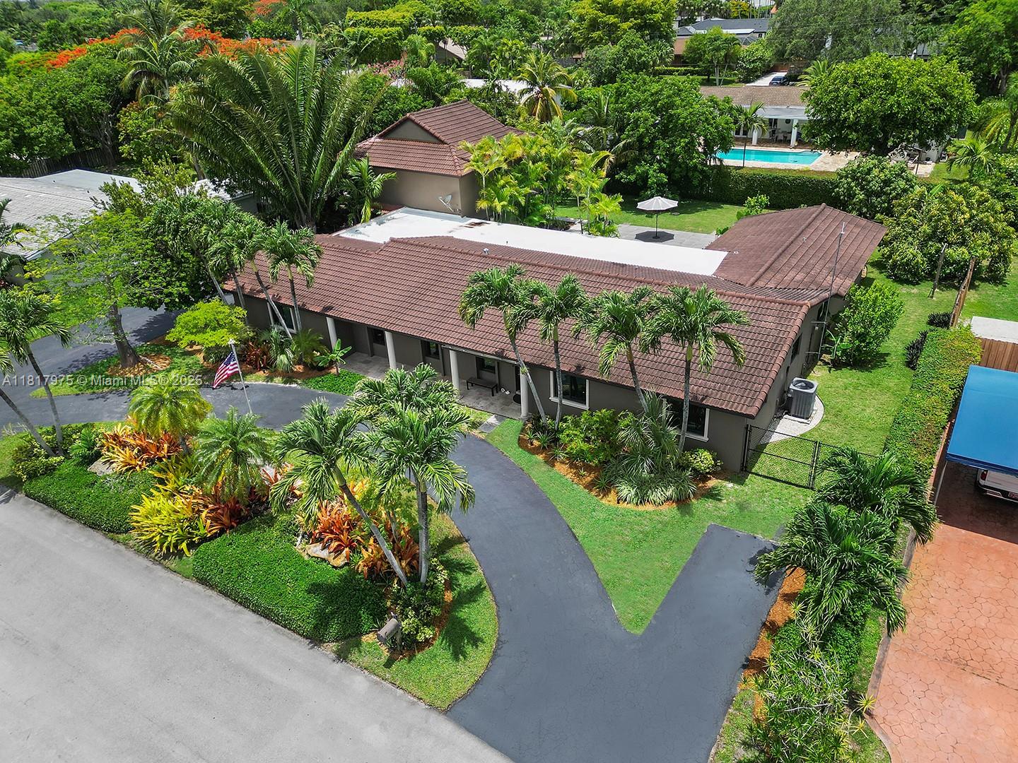 Property for Sale at 10225 Sw 130th Ln, Miami, Broward County, Florida - Bedrooms: 6 
Bathrooms: 4  - $1,495,000