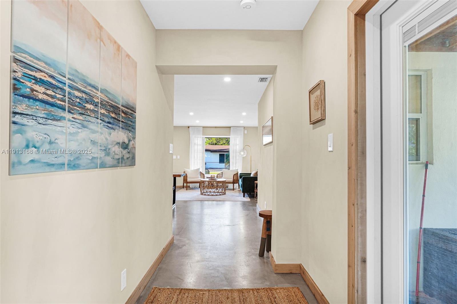 ANDERSON VILLAS - Residential