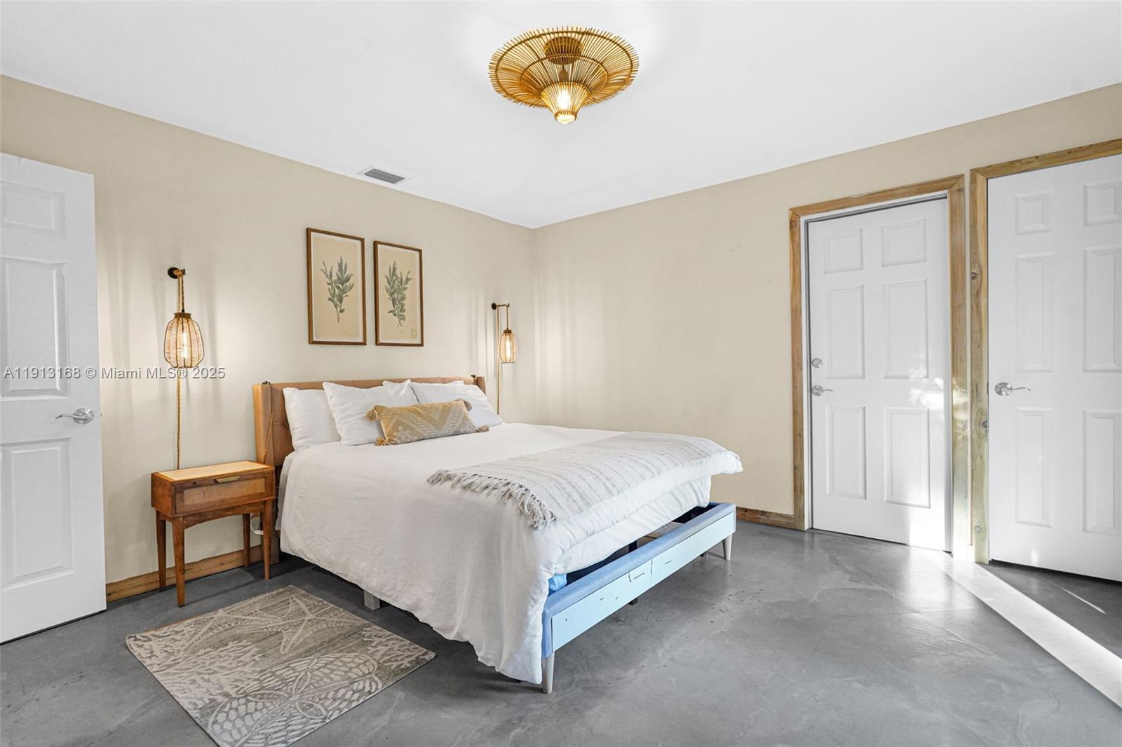 ANDERSON VILLAS - Residential