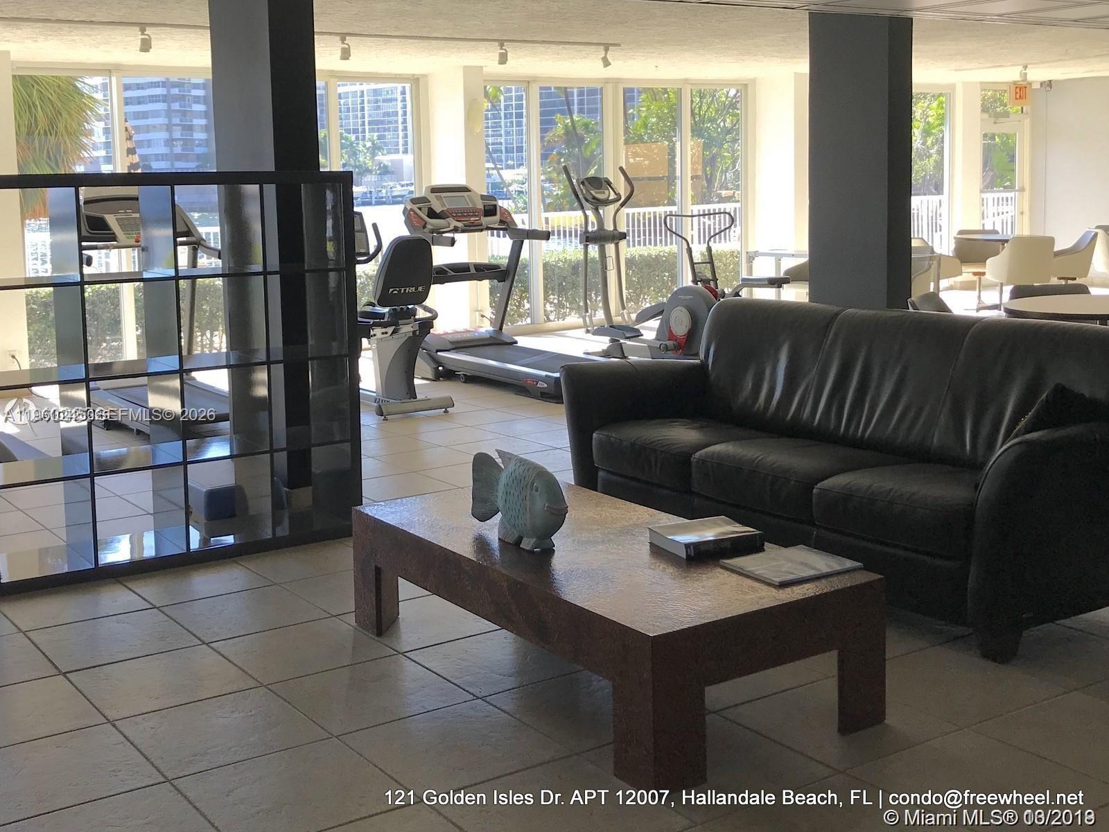 DORSEY ARMS CONDO - Residential