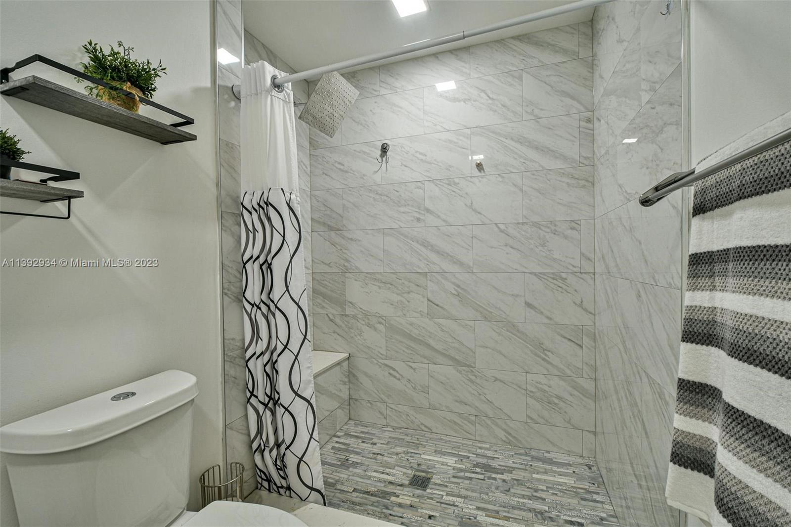 HOPPERS GARDEN TRACTS - Residential